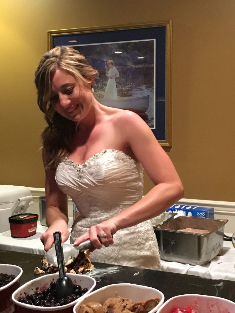 Bride builds her Ice cream sundae at her wedding